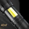 Linterna de 20W con doble fuente de luz
